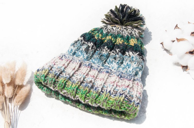 Hand-knitted pure wool hat / knit hat / knitted hat / inner brush hair hand-woven hat - Nordic green forest - หมวก - ขนแกะ หลากหลายสี