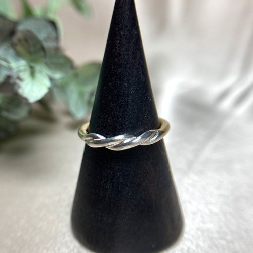 楽 容 YUE RONG 【客製化】雙色 純銀麻花 黃銅線戒指