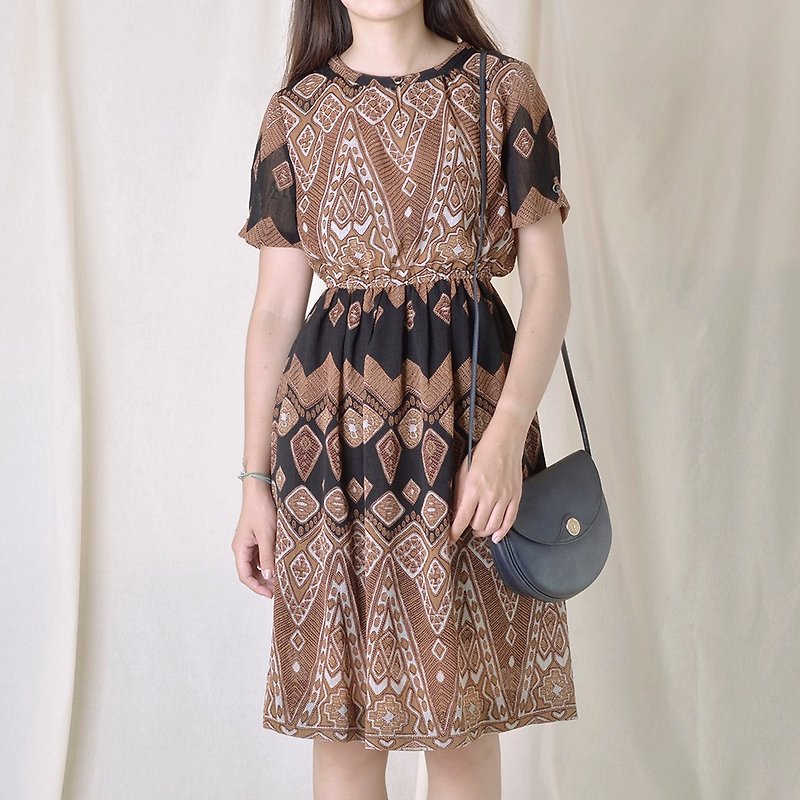 Vintage 日本古著洋裝 - 連身裙 - 聚酯纖維 咖啡色