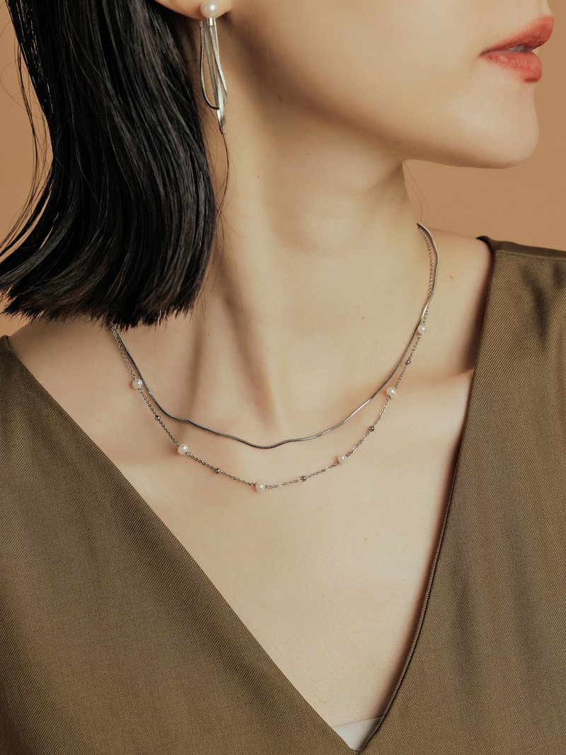 【Designer GLEAM Series】A little bit of starlight. Double pearl necklace - สร้อยคอ - สแตนเลส สีเงิน