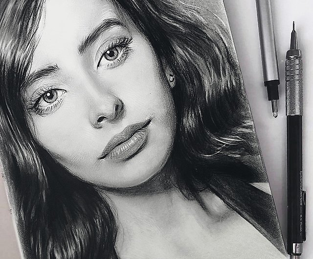 Customized Hand made Pencil Portrait Sketch