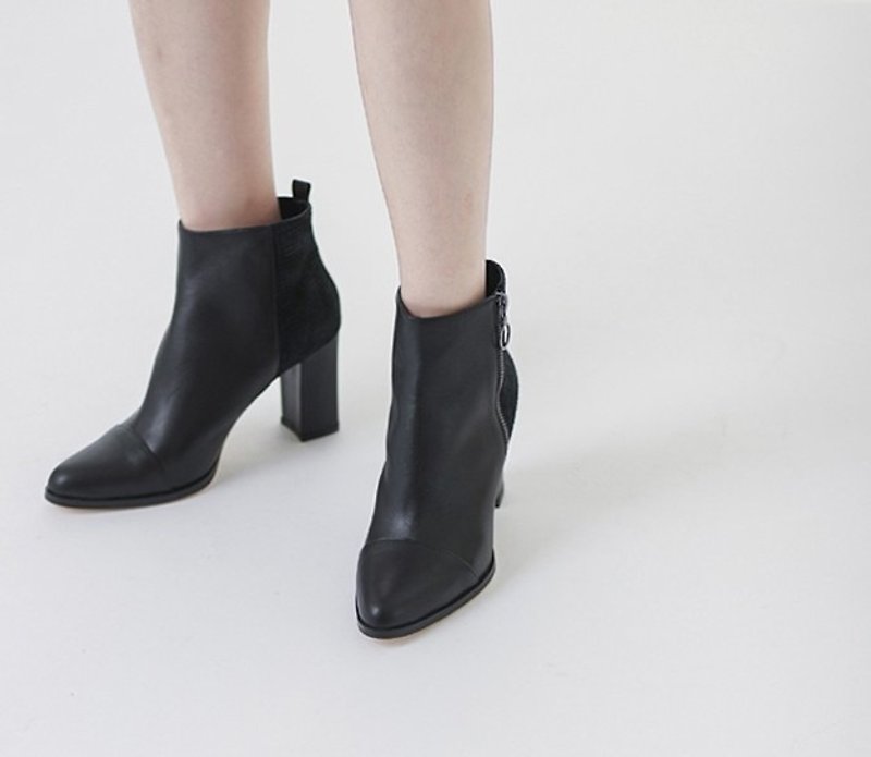 Minimalist zipper thick with dermal ankle boots black - รองเท้าบูทสั้นผู้หญิง - หนังแท้ สีดำ