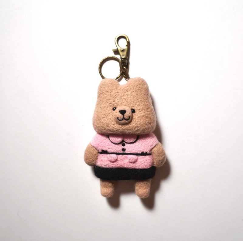 Post Office Bear Wool Felt Keychain - ที่ห้อยกุญแจ - ขนแกะ 