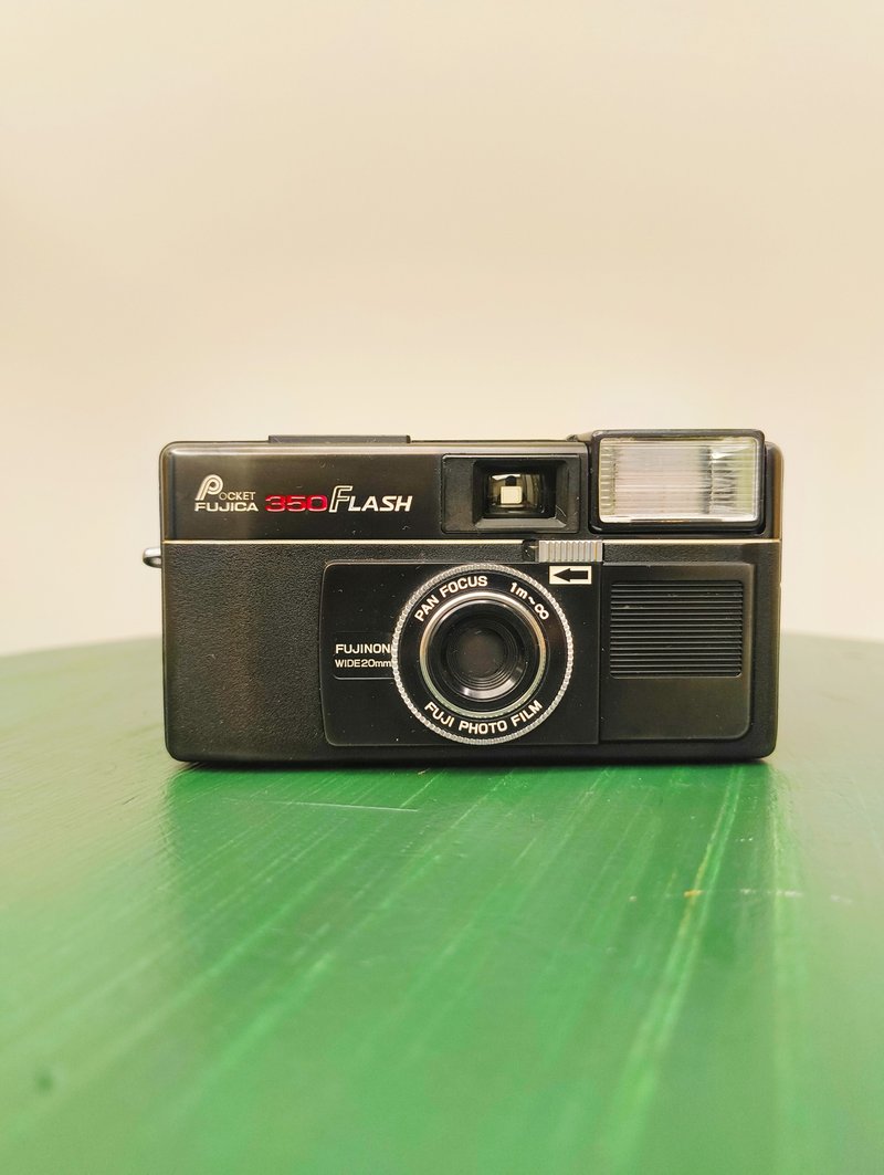 【110底片相機】六成新 間諜機 Fujica Pocket Flash 350 底片 - 相機/拍立得/底片相機 - 塑膠 黑色