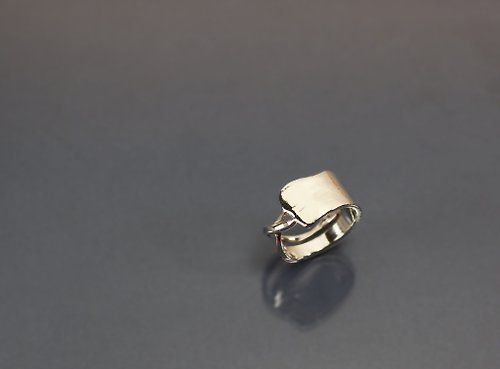 Maple jewelry design 抽像系列-不規則寬版925銀戒