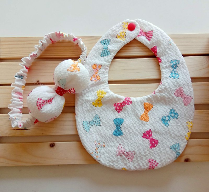 日本泡泡布 蝴蝶結圍兜 彌月禮物 圍兜+嬰兒髮帶  - 彌月禮盒 - 棉．麻 粉紅色