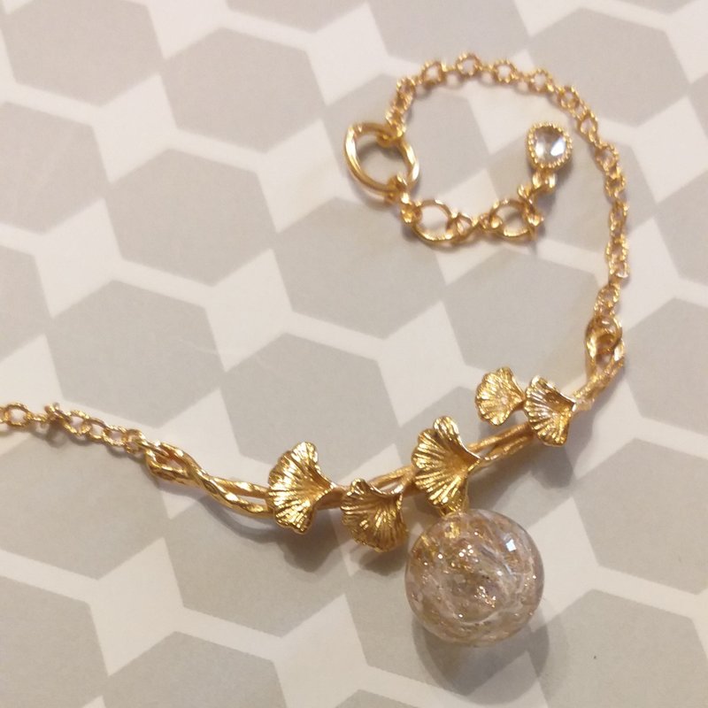 The Ginkgo* bracelet is also beautiful~ - สร้อยข้อมือ - กระจกลาย สึชมพู