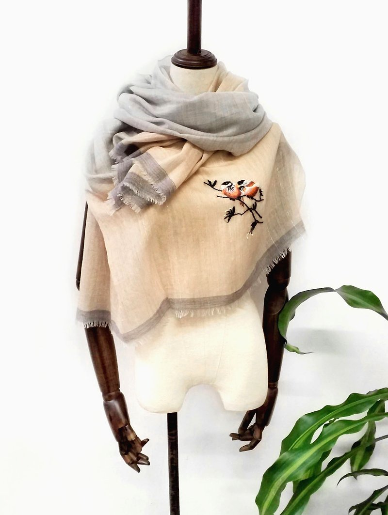 super fine 300s cashmere hand embroidered  scarf  - birds on branches - ผ้าพันคอถัก - ขนแกะ สีกากี