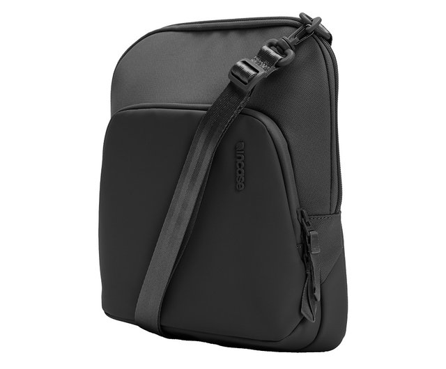 Incase ARC クロスボディバッグ PU 防水コーティング クロス