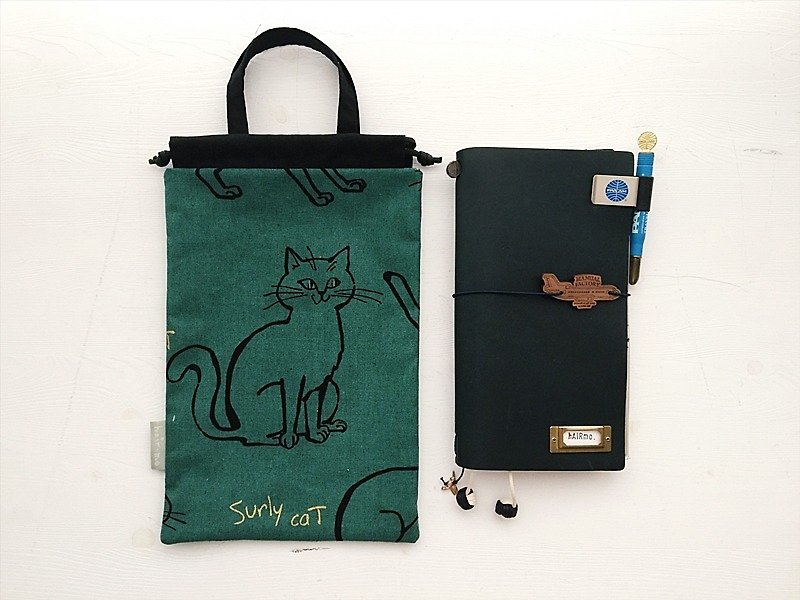 hairmo gold cat hand account portable storage bag/water bottle bag-green (TN/hobo/notepad/diary) - สมุดบันทึก/สมุดปฏิทิน - ผ้าฝ้าย/ผ้าลินิน สีเขียว