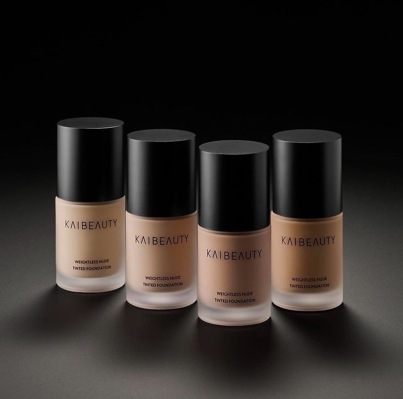 Weightless Nude Tinted Foundation - Foundation - Other Materials 