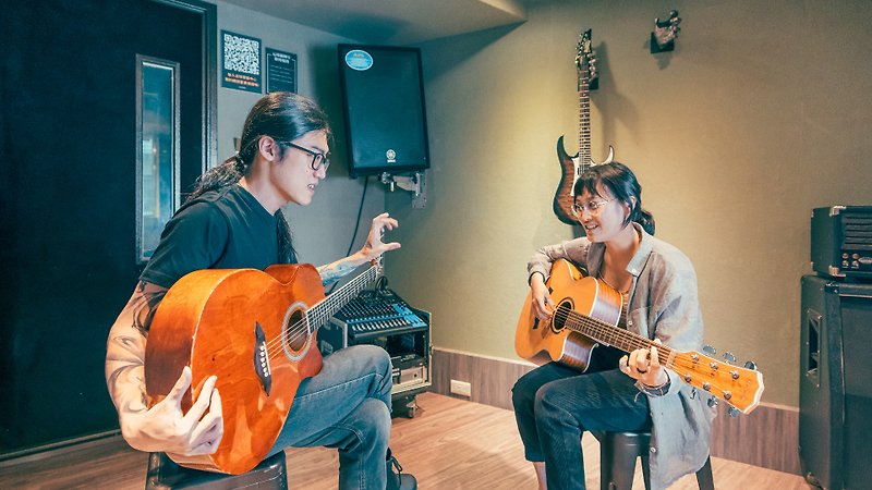 Acoustic guitar experience course│One-to-one teaching│Try your skills and become a master - อื่นๆ - วัสดุอื่นๆ 