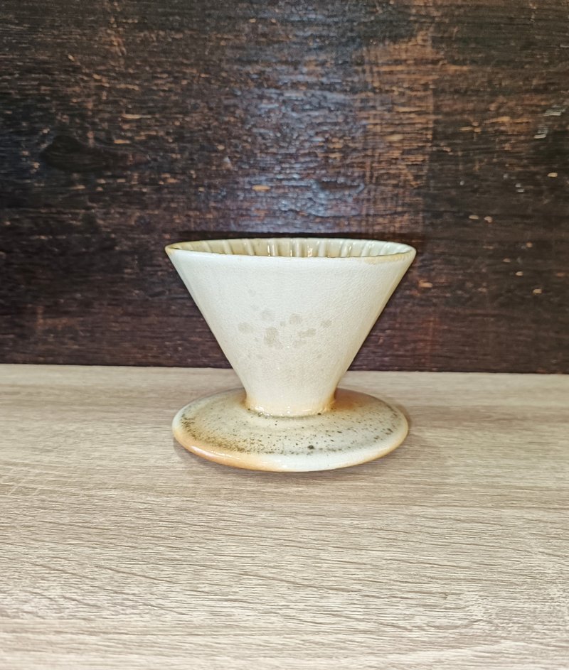 柴燒無釉咖啡濾杯-鶯歌李玟叡 - 咖啡壺/手沖壺 - 陶 