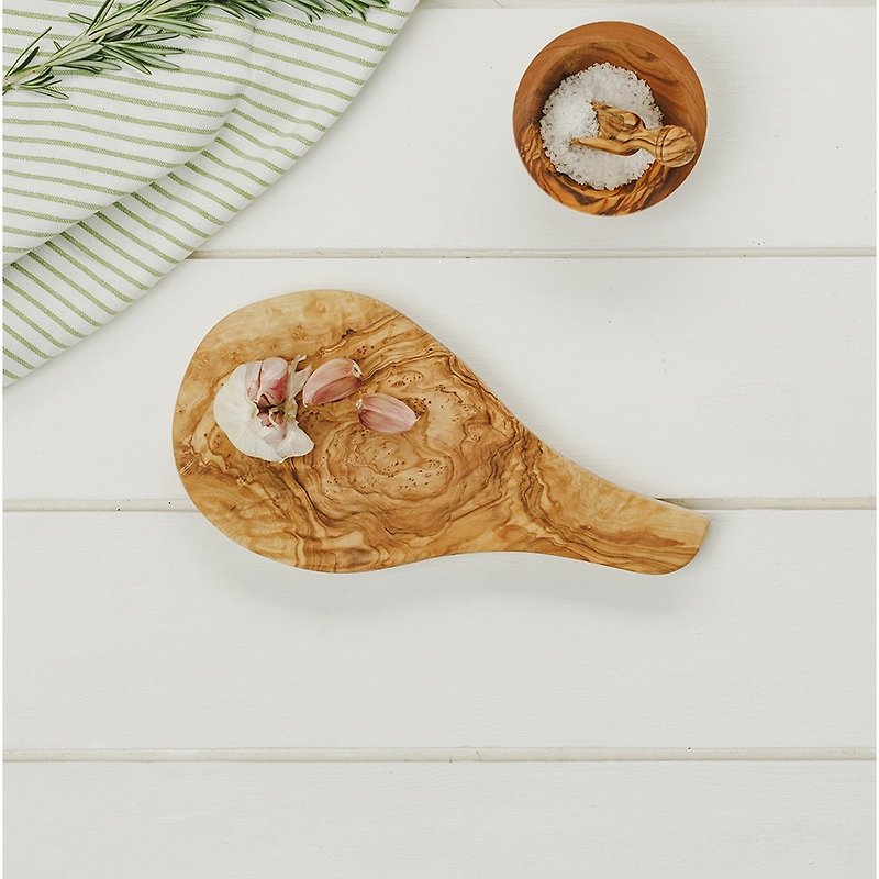 Naturally Med olive wood UK 25cm solid wood cutting board / display board (round handle) - เครื่องครัว - ไม้ สีนำ้ตาล