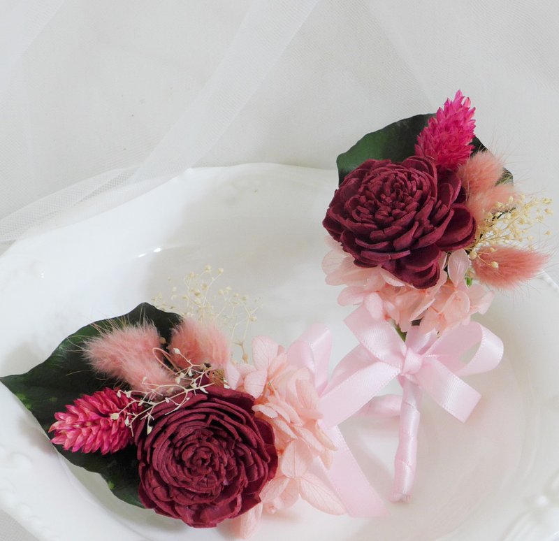 情人節禮物花束主婚人紅胸花乾燥胸花結婚捧花永生乾燥花畢業謝師 - 胸花/手腕花 - 植物．花 紅色
