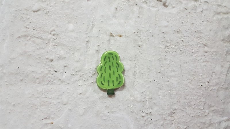 Chubby Fat Tree Ceramic Pin - เข็มกลัด - ดินเผา สีเขียว