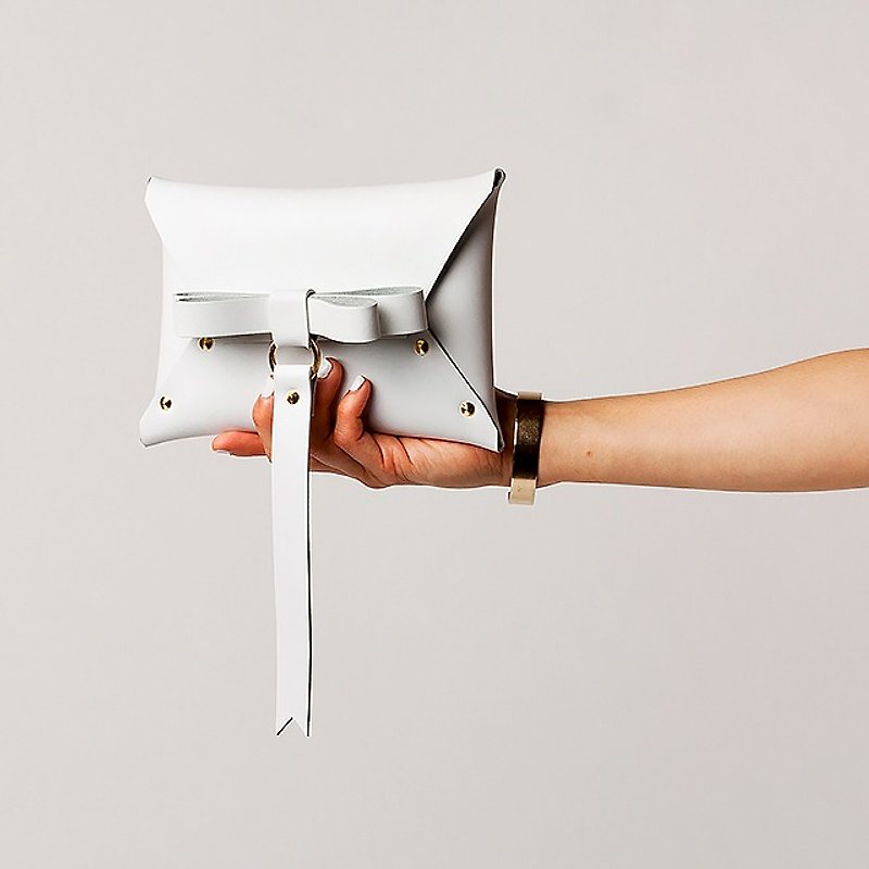 REAL LEATHER BOW CLUTCH---WHITE - 其他 - 真皮 白色