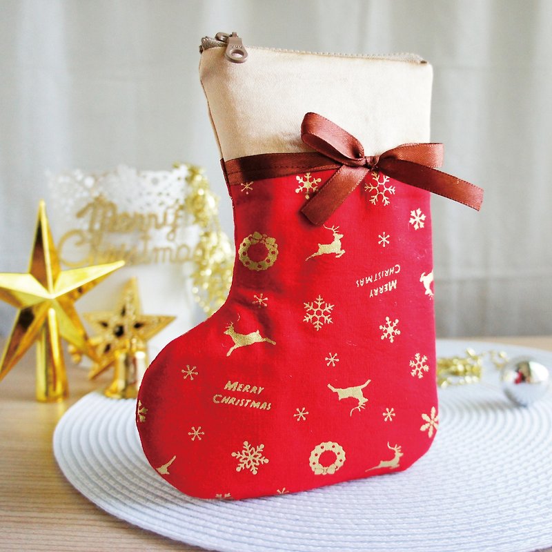 Lovely【日本布】麋鹿雪花聖誕襪手機袋、紅底燙金、5.5吋可用 - 手機殼/手機套 - 棉．麻 紅色