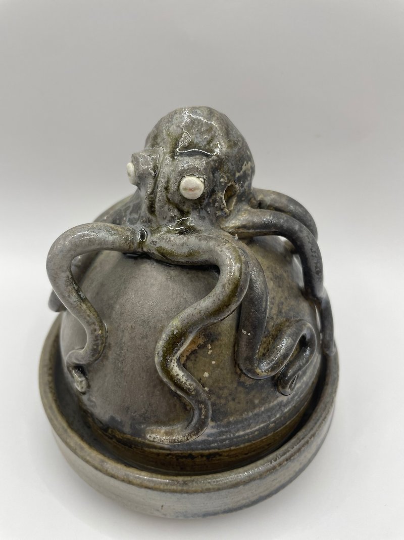 Wood-fired octopus incense burner - อื่นๆ - ดินเผา สีนำ้ตาล