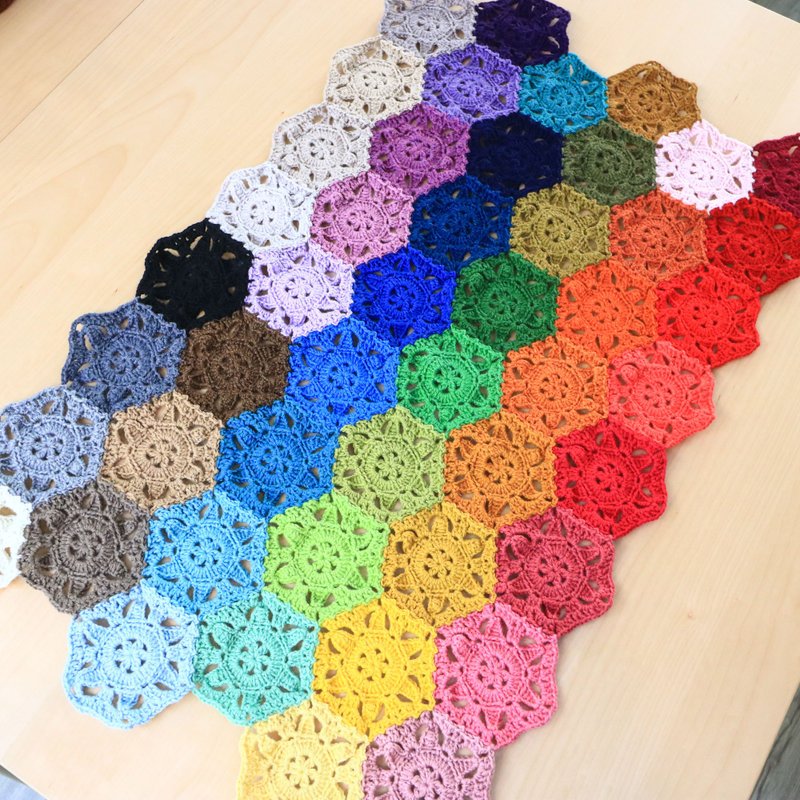 [Video teaching + material package] Hexagonal fabric scarf/blanket - เย็บปัก/ถักทอ/ใยขนแกะ - ผ้าฝ้าย/ผ้าลินิน หลากหลายสี