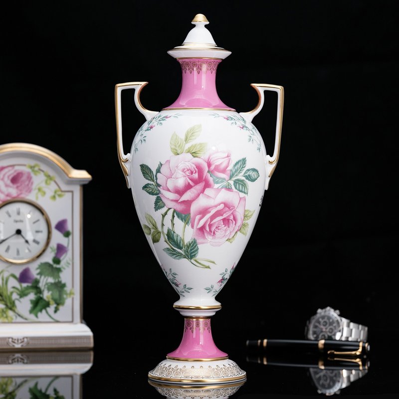 Limited edition of 500 British-made Spode Royal Rose 2000 bone china vase European-style trophy decoration - ของวางตกแต่ง - เครื่องลายคราม 