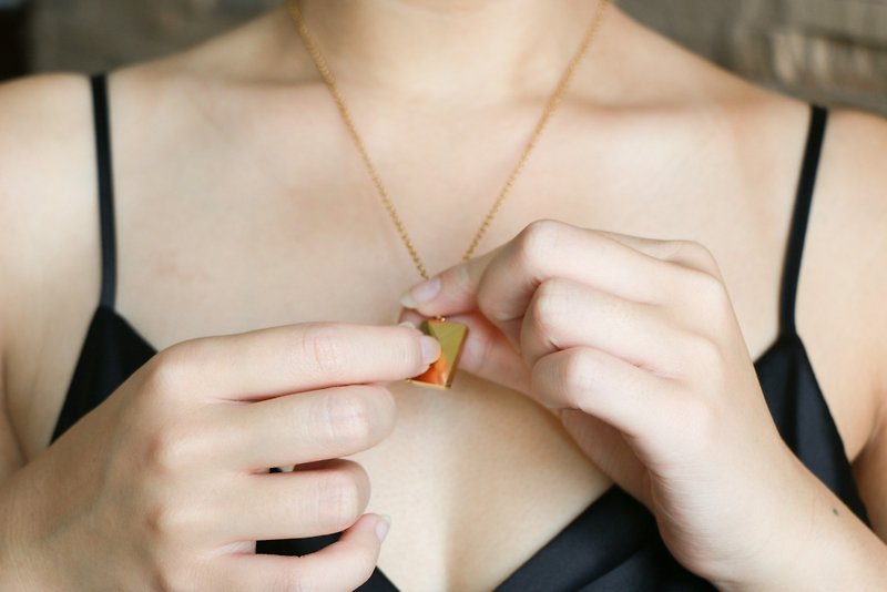 Bespoke / custom engraved necklace【 La Confessione 】 - สร้อยคอ - สแตนเลส หลากหลายสี
