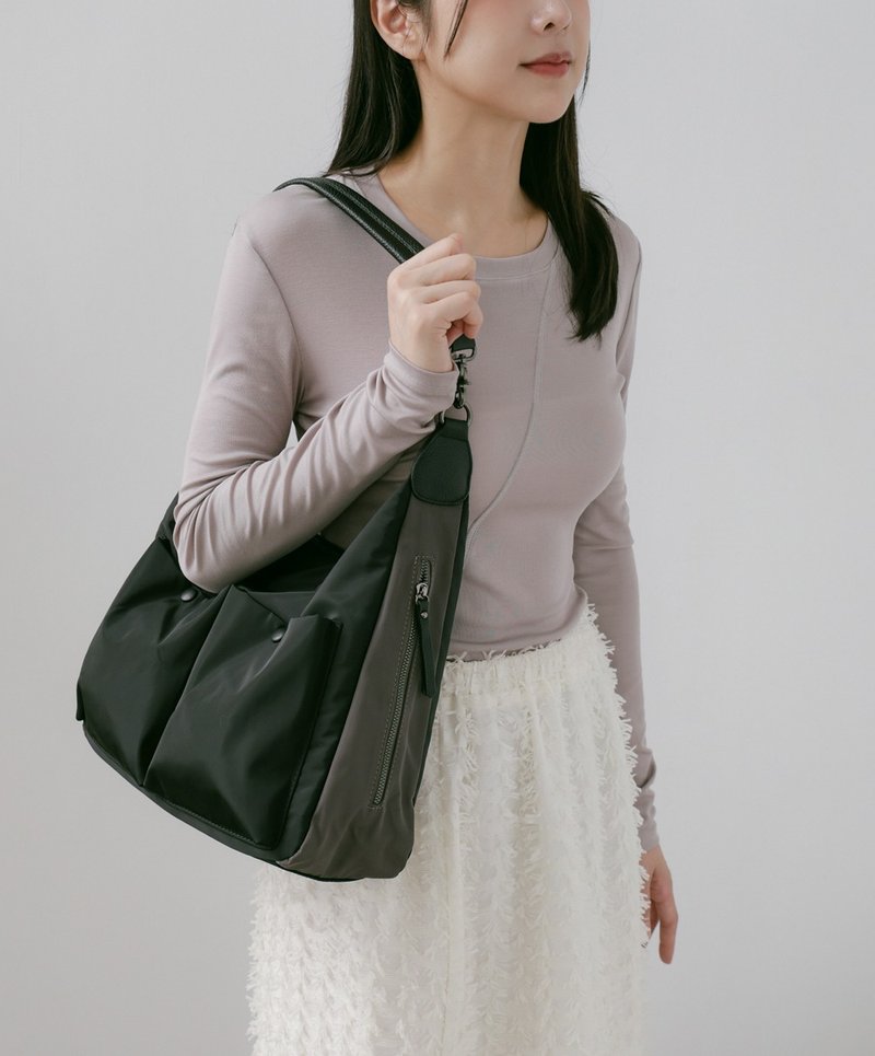 supportingrole 軽量多層収納 スマート多用途ハンド＆ショルダーバッグ ブラックグレー - トートバッグ・ハンドバッグ - その他の化学繊維 ブラック