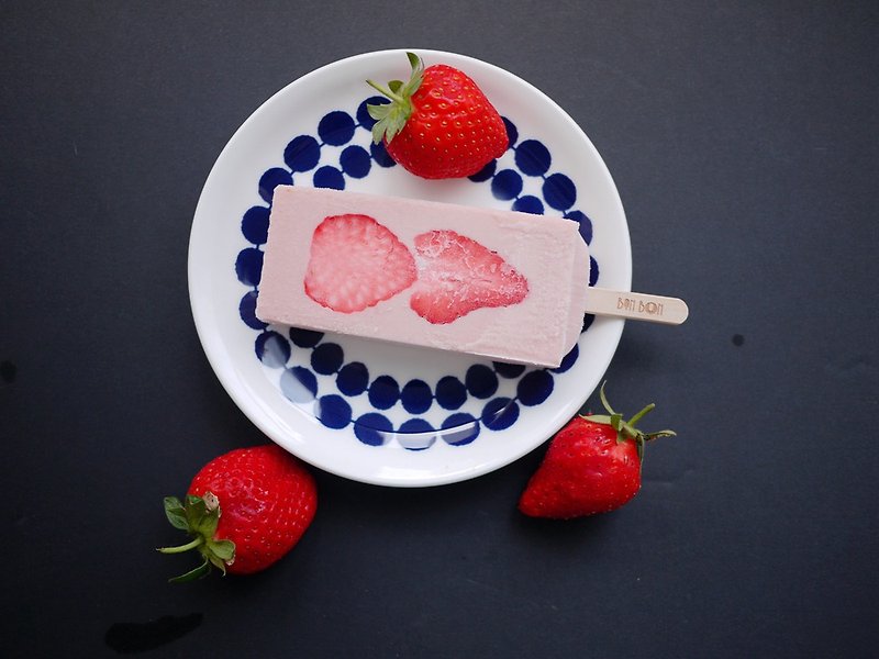 草莓迷努酷 /奶素 - 冰淇淋/冰棒 - 新鮮食材 粉紅色