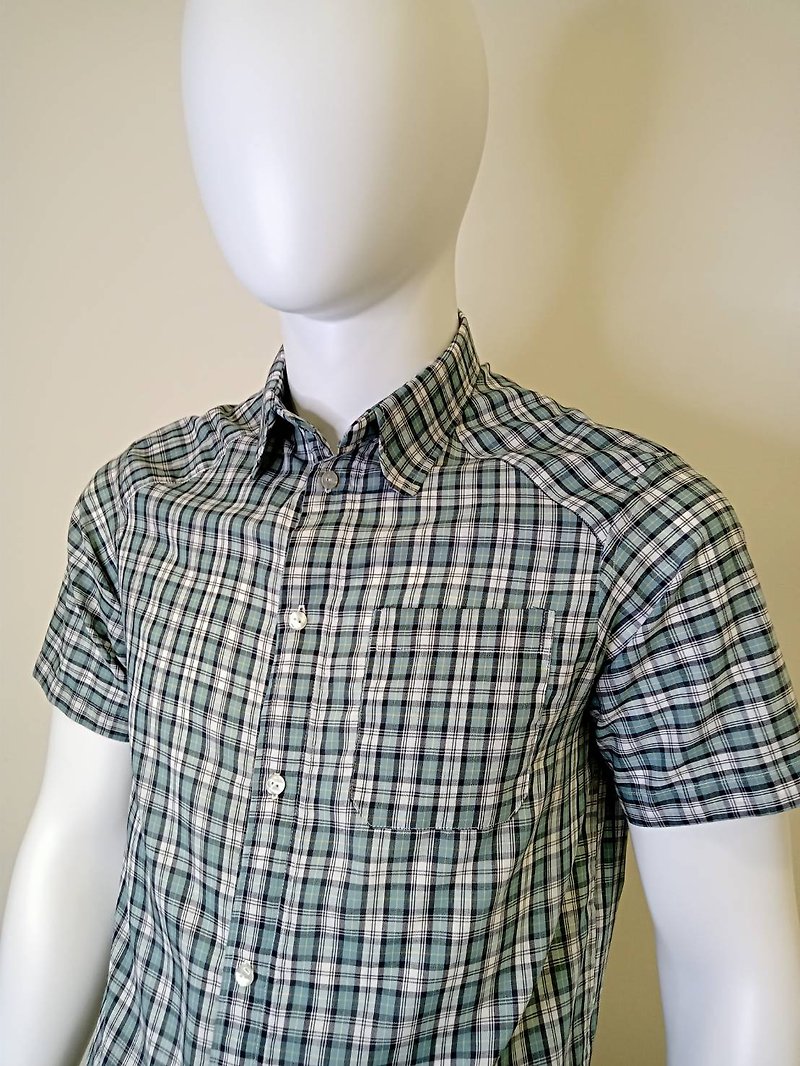 棉．麻 男襯衫/休閒襯衫 - (現貨)男窄版經典綠格紋短袖襯衫