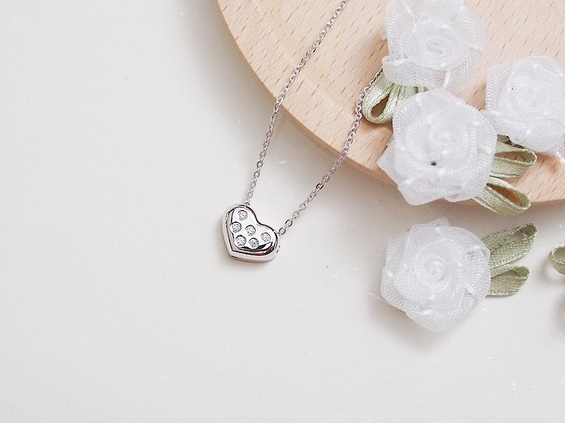 Flat love zircon necklace heart eight arrow hand made silver silver925 heart ハート - Necklaces - Sterling Silver Silver