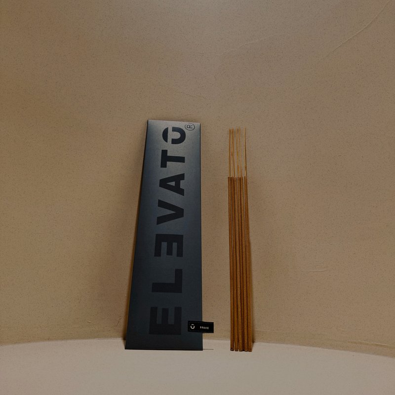 Elevato.t香氛線香-SOAVE 清新糅香調 - 香氛/精油/擴香 - 竹 咖啡色