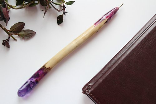 Wood and Epoxy Magic eco friendly ballpoint pen. Fancy school supplies