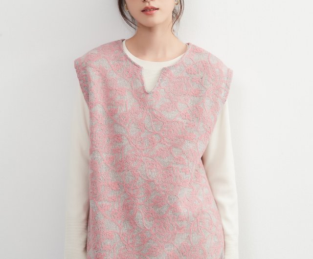 ベスト ジレ バラ柄チェーンステッチ総刺繍ニットソーキーネックチュニックベスト レディース On One's Own ベスト ジレ バラ柄チェーンステッチ総刺繍