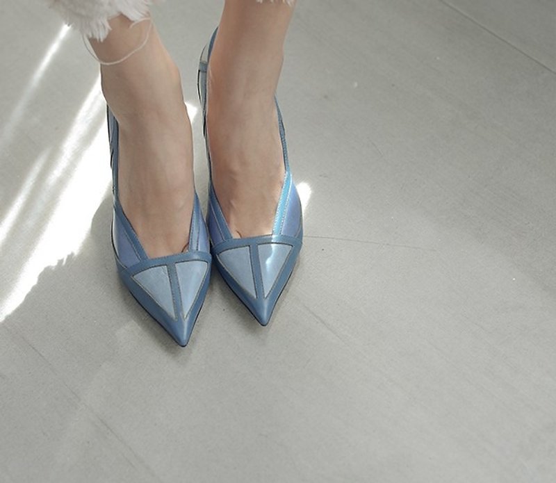 Broken geometric cut surface pointed leather high heel blue - รองเท้าส้นสูง - หนังแท้ สีน้ำเงิน