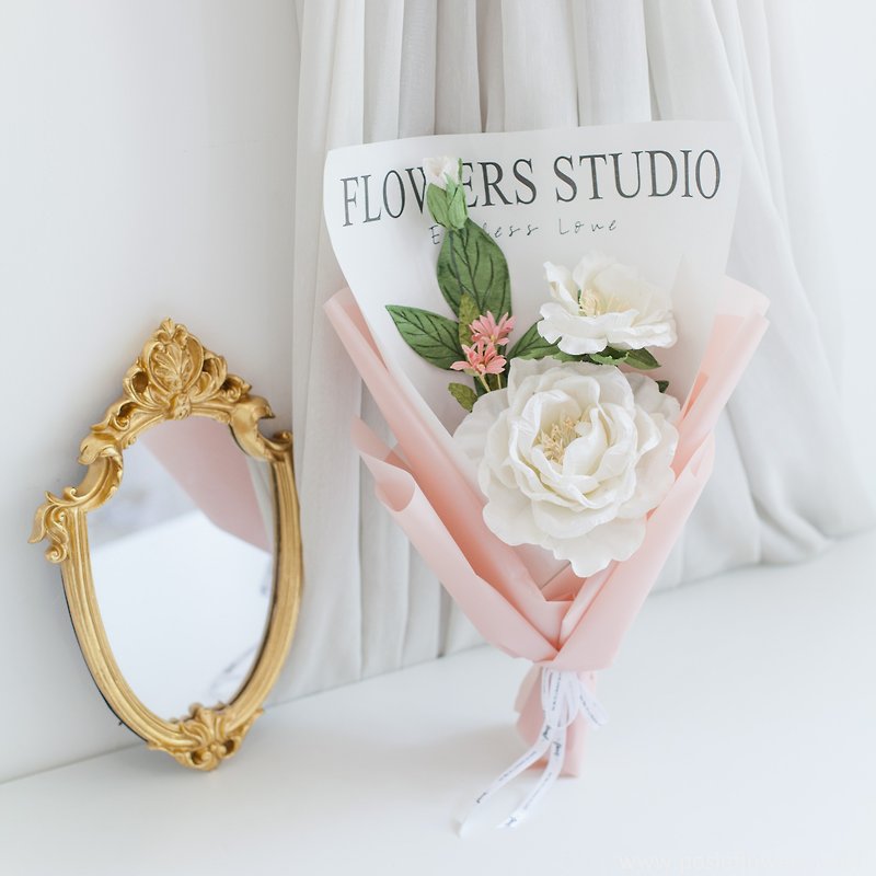 Paper Fragrances White - Paper Single White Caroline Rose  mini Bouquet | Aroma Handmade Gift