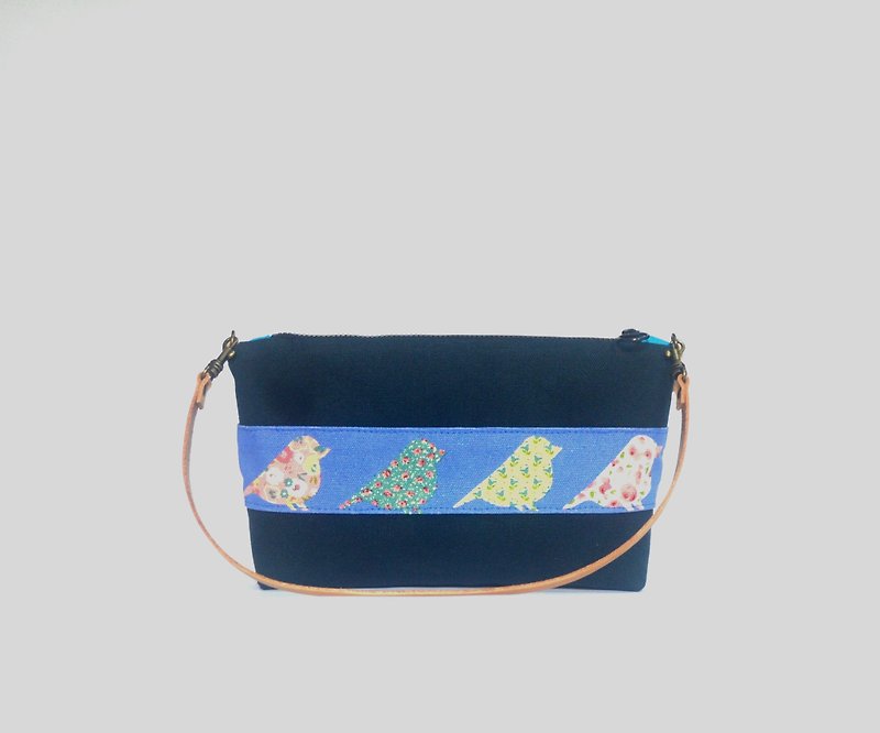 Pretty little birds shoulder bag, handbag, clutch bag, storage bag, handmade, canvas - Toiletry Bags & Pouches - Cotton & Hemp Blue