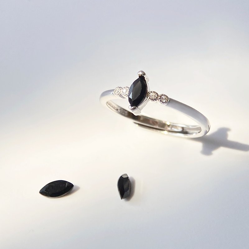 Brazilian Black Onyx Sterling Silver Ring - General Rings - Sterling Silver 