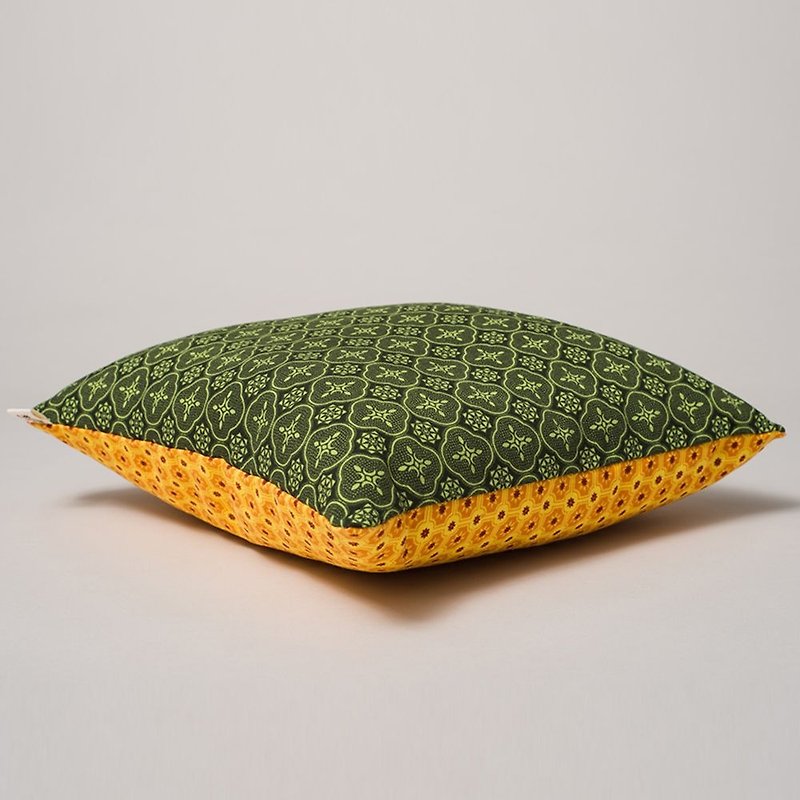 抱枕套/玻璃磁磚/綠黃 - 枕頭/抱枕 - 棉．麻 