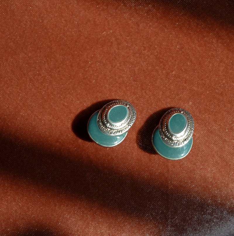 Enamel folk-style retro antique jewelry Clip-On vintage Mother's Day - ต่างหู - โลหะ สีน้ำเงิน