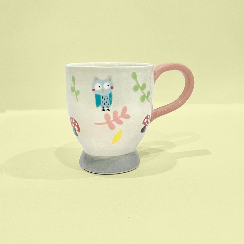 Handmade Mug, Coffee Cup, Tea Cup, Owl and his mushroom MUG/CUP - 咖啡杯/馬克杯 - 陶 藍色