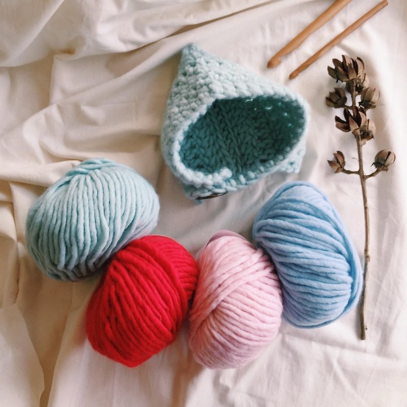 手織材料包－小精靈蓋耳帽水藍色 - 編織/羊毛氈/布藝 - 羊毛 
