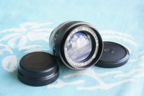 HELIOS-103 レンズ（KIEVおよびCONTAXレンジファインダーカメラ用
