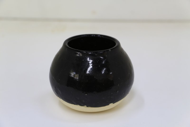 獨一無二特色盆器-純手工--手作--拉坯--上釉--陶土- - 花瓶/花器 - 陶 多色