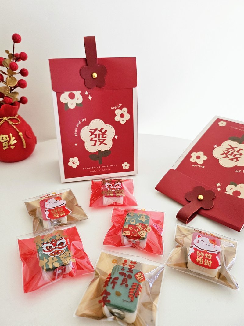 Rich flower mahjong shaped candle gift bag - Candles & Candle Holders - Wax 