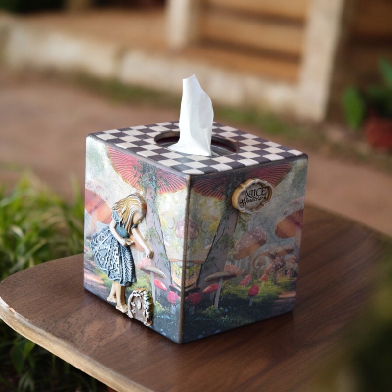 Box for napkins Alice in Wonderland Tissue Box Cover Napkin holder Cheshire cat - Tissue Boxes - Wood 