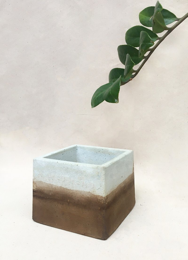 Ueki square natural tea-dyed Cement potted flower ware (pot bottom tea-dye) Natural Dye - ตกแต่งต้นไม้ - ปูน สีนำ้ตาล