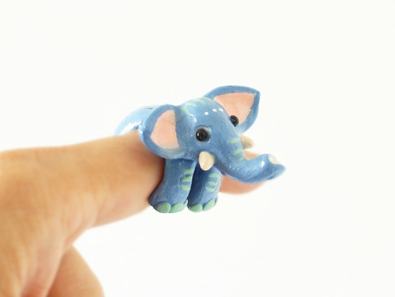 Elephant ring - Polymer clay miniature - แหวนทั่วไป - ดินเผา สีน้ำเงิน