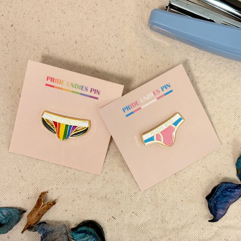 彩虹內褲徽章 - 徽章/別針 - 其他金屬 多色