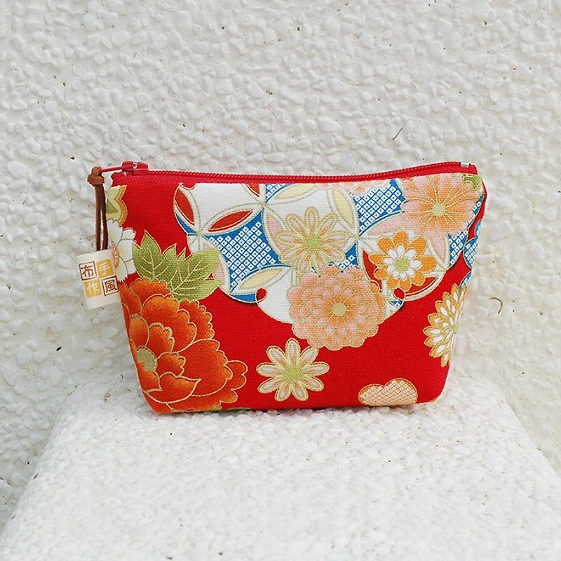 Rich peony flower purse - กระเป๋าใส่เหรียญ - ผ้าฝ้าย/ผ้าลินิน สีแดง