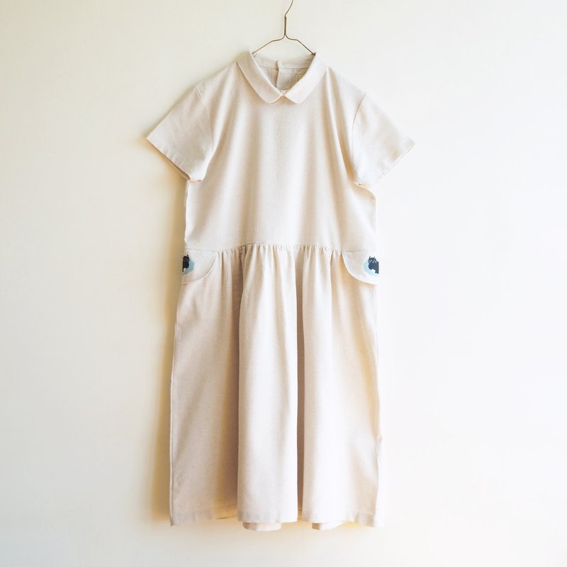 cat on carpet cotton linen gathered dress : natural - 洋裝/連身裙 - 棉．麻 
